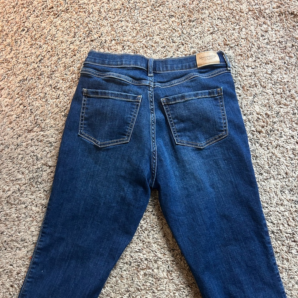 Abercrombie Kids Girls Blue Jeans- High Rise - Picture 2 of 4